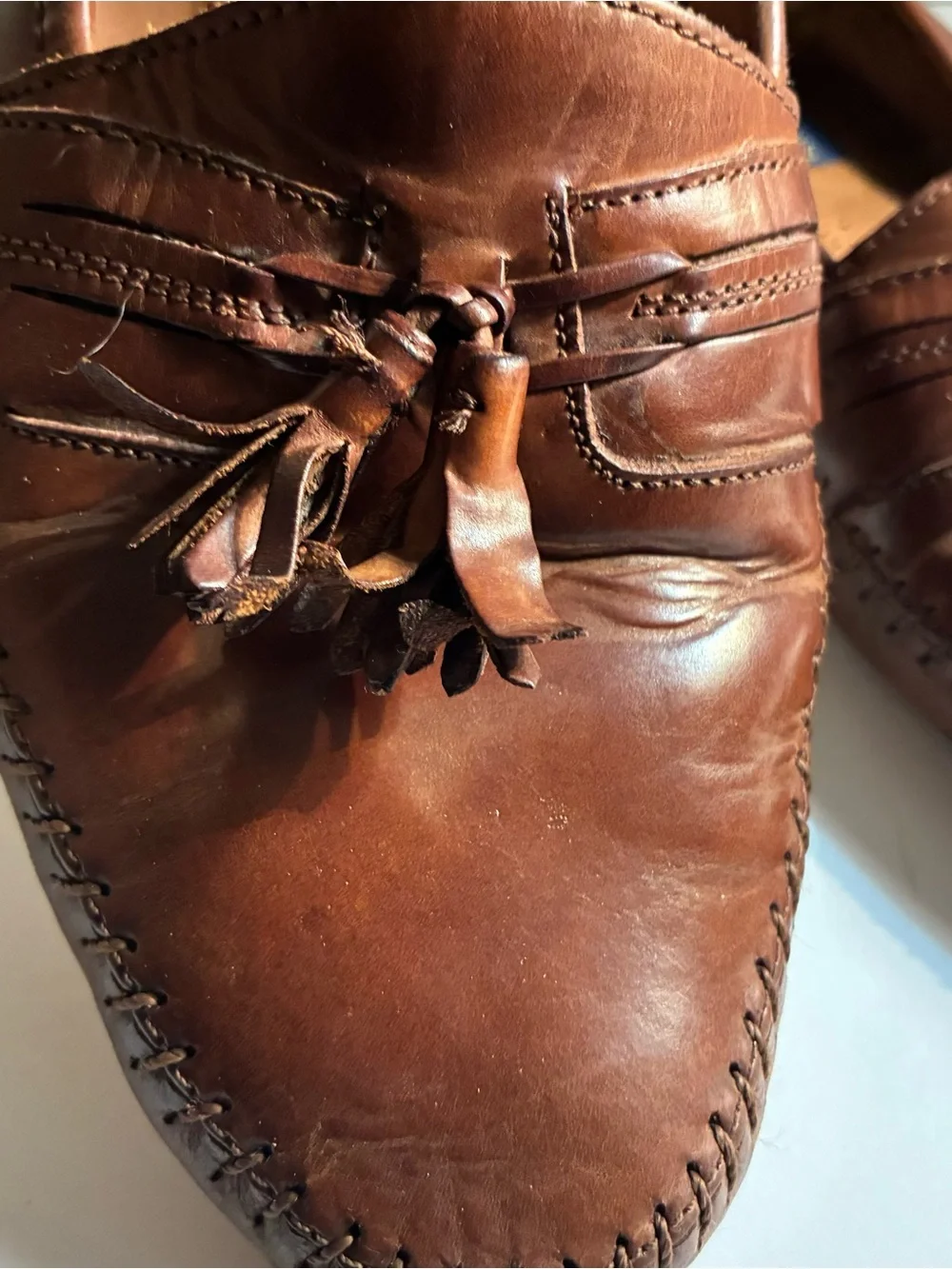 Giorgio Brutini Chestnut Brown Leather Tassel Loafers